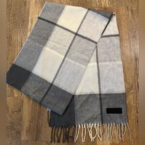 Ted Baker Grey Twill Acrylic Checkered Winter Scarf